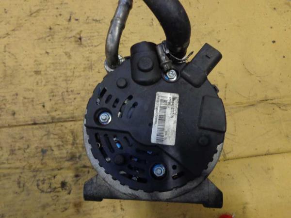 ALTERNATEUR 150AMP MERCEDES CLASSE A160 CDI / A170 CDI ( PAR EAU ) - Vue 4